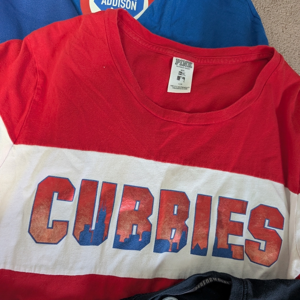 Chicago Cubs Lot - Picture 5 of 12